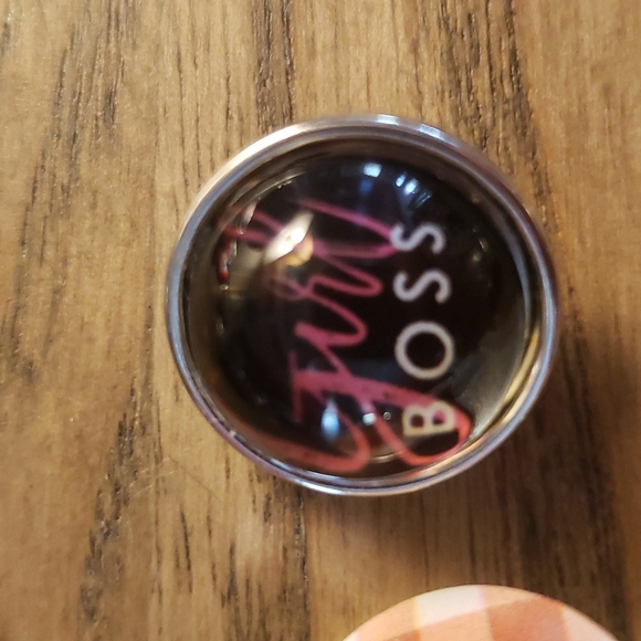 Ginger Snaps Interchangeable Jewlery Lot of 12 Standard Size Snaps (see update) - Picture 6 of 9